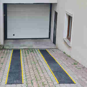 Kaydırmaz Otopark Kaplaması