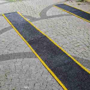 Kaydırmaz Otopark Kaplaması